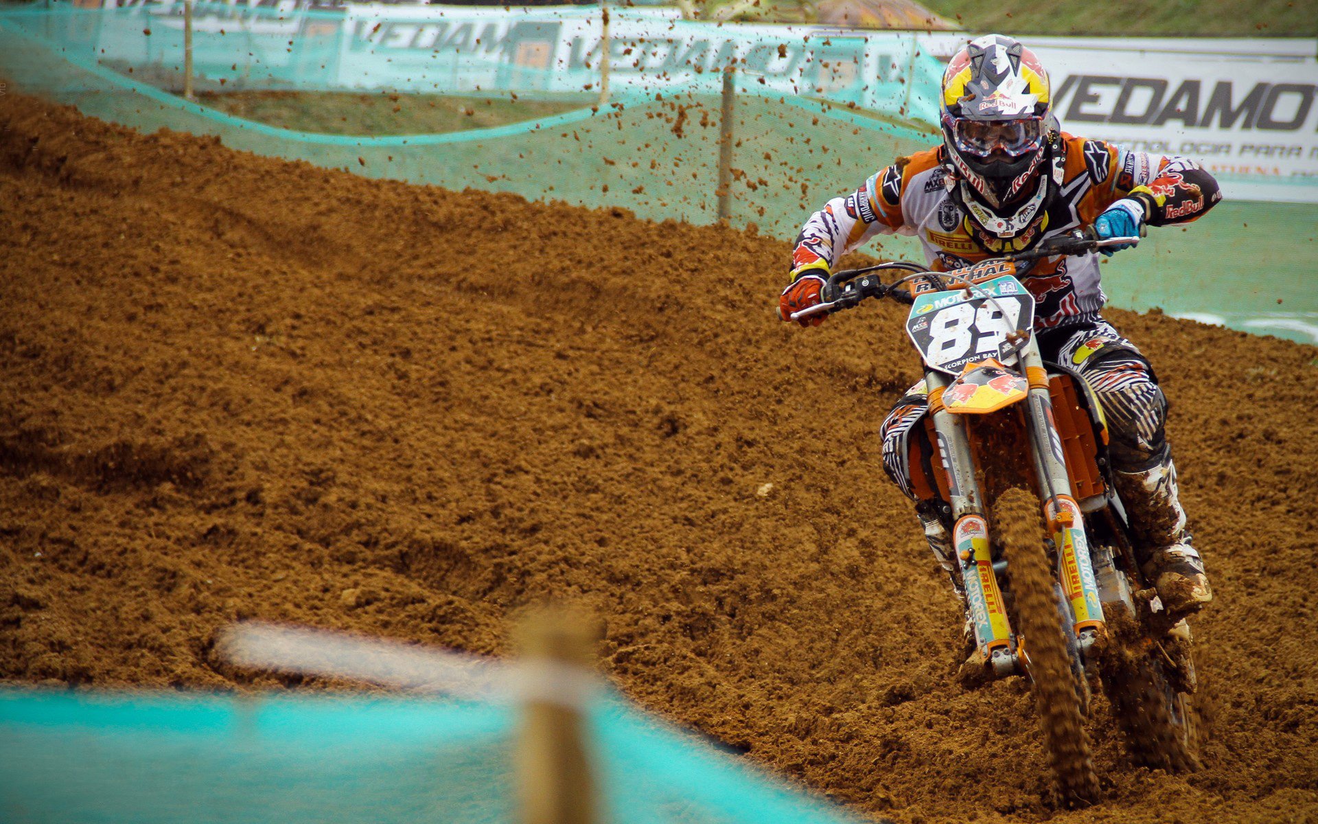 拜仁慕尼黑强势领跑德甲，争冠形势已定